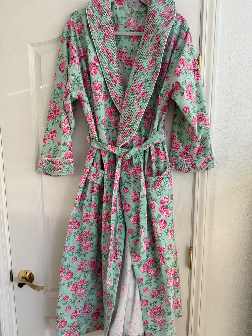 Lana of Salzburg Nantucket Rose Flannel Wrap Robe